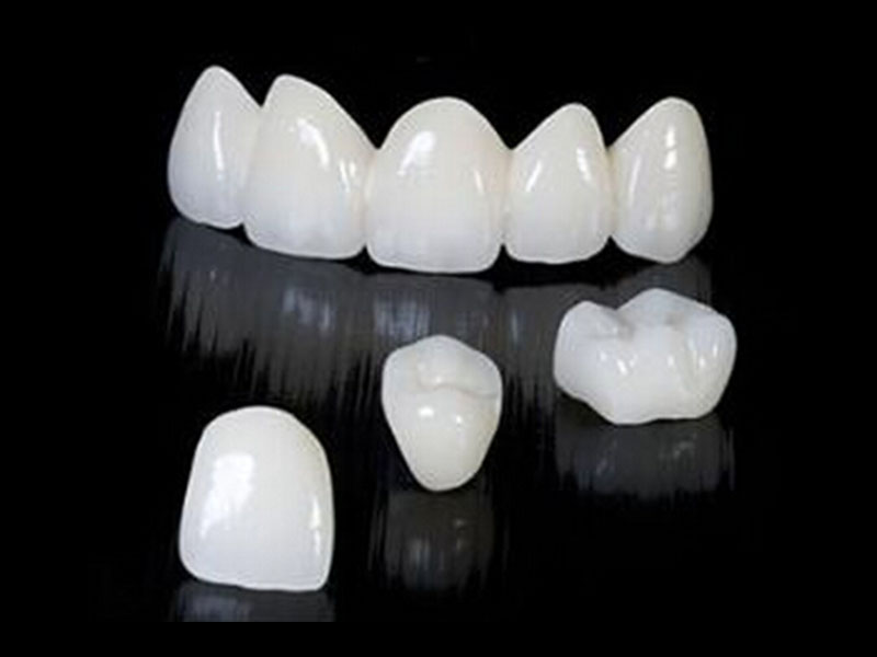 Blocos Cerâmicos Odontológicos de Zircônia